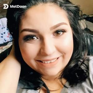 Meet your Posher, Alexandra